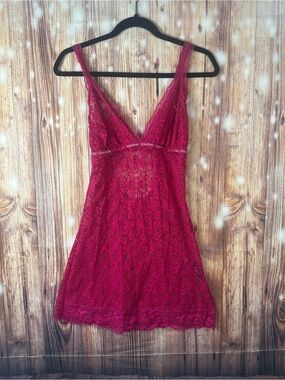 Y2K Bebe Fuchsia Lace Chemise Nightdress Size Medium